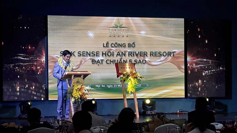 Ông Trần Thái Do  - chủ sở hữu khách sạn Silk Sense phát biểu tại lễ công bố đạt chuẩn 5 sao