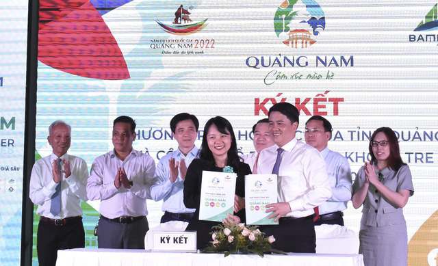 Ký kết chương trình hợp tác giữa tỉnh Quảng Nam với các hãng hàng không