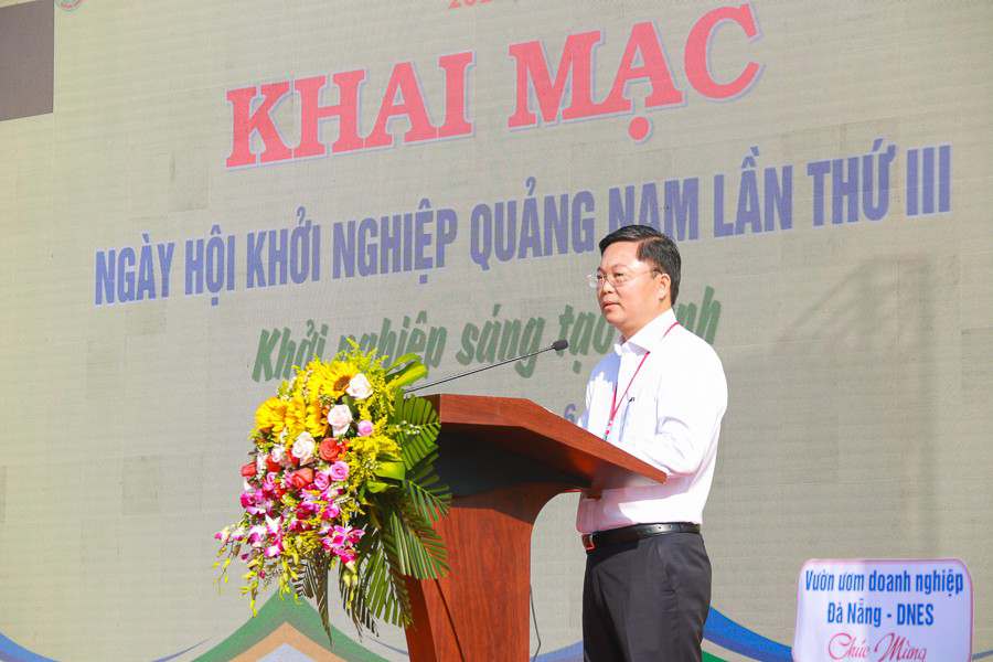Chủ tịch UBND tỉnh Lê Trí Thanh phát biểu khai mạc