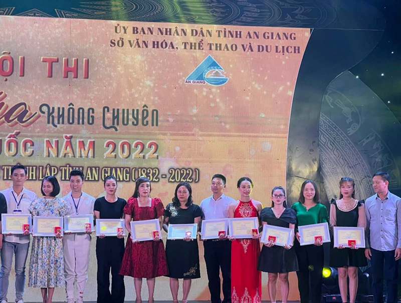 Quảng Nam xuất sắc giành Huy chương Bạc toàn đoàn, Huy chương Vàng và Huy chương Bạc cho 02 tiết mục tại Hội thi múa không chuyên toàn quốc năm 2022r