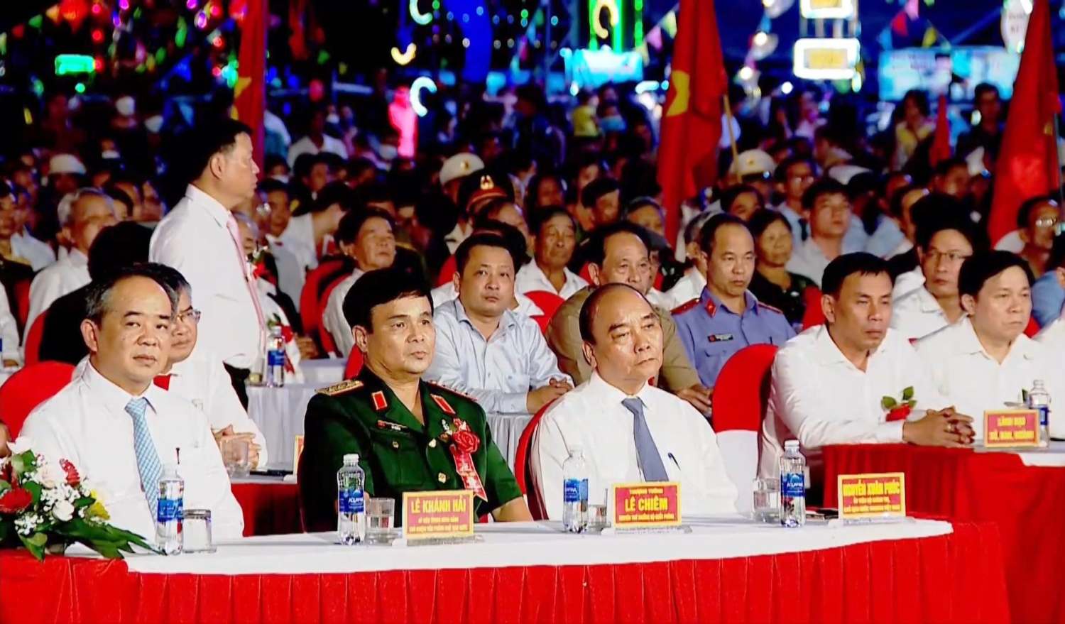 Chủ tịch nước Nguyễn Xuân Phúc tham dự lễ