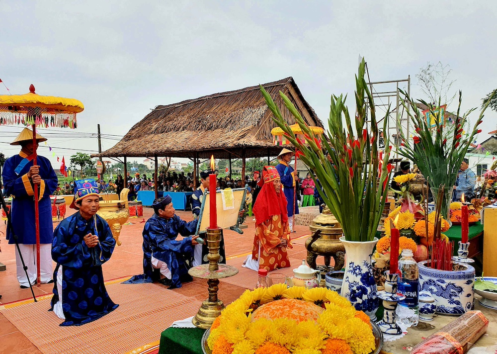 Không gian văn hoá, lịch sử cộng đồng tạ các làng, xã là một yếu tố quan trọng cho du lịch nông thôn