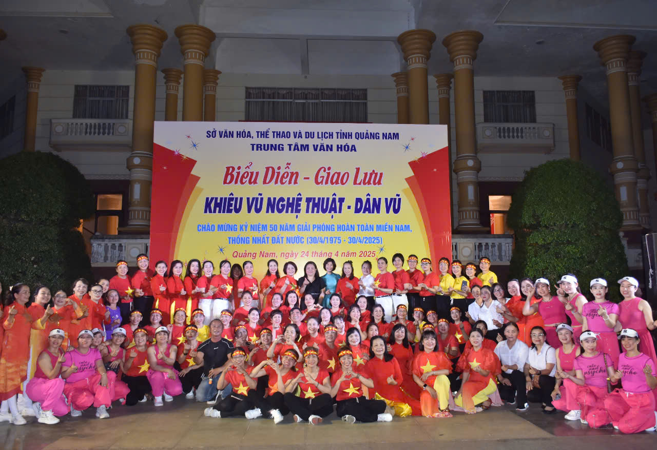 Trung tâm Văn hoá Quảng Nam tổ chức chương trình văn hóa, nghệ thuật chủ đề “Đất nước trọn niềm vui”