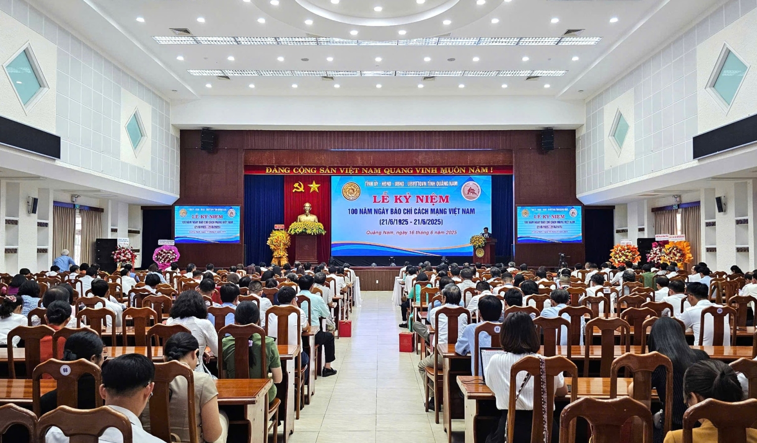 Quang cảnh lễ kỷ niệm 